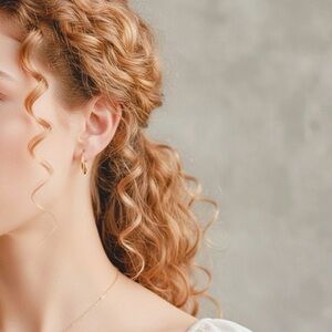 Vintage Small Gold Hoop Earrings